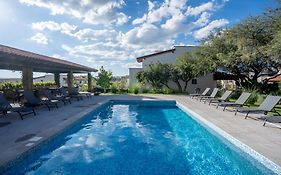 Holt Nueva Escondida 3Br - Pool, Parking & Patios